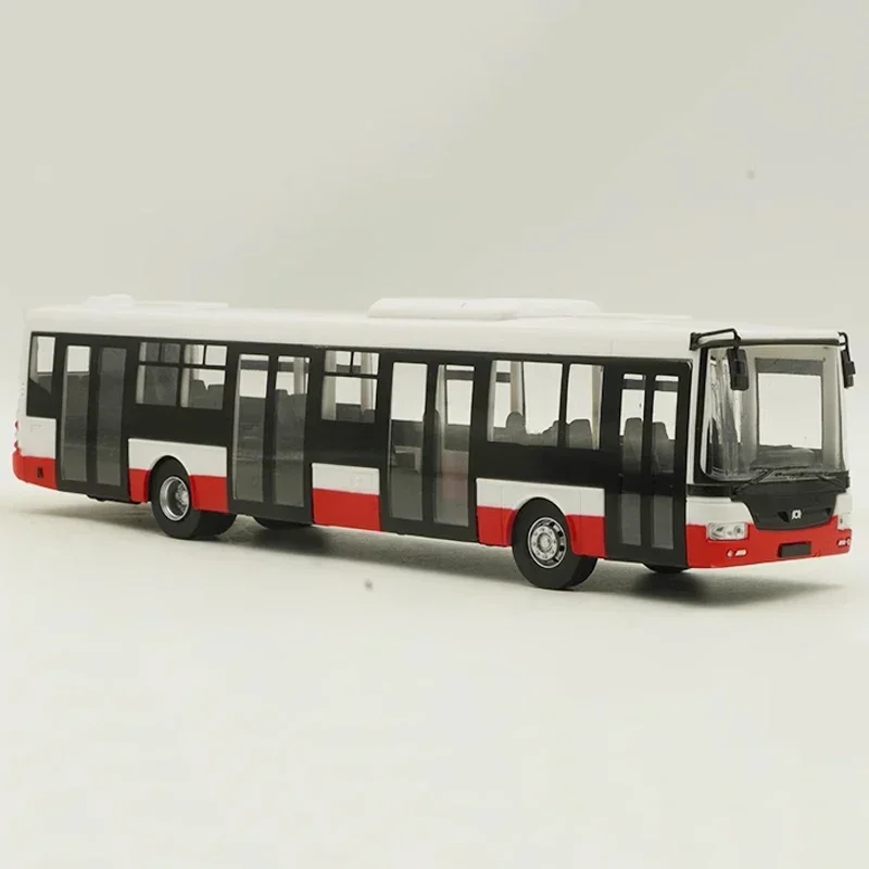 1:43 Scale Autobus SOR-NB12 SOR NB12 MHD Praha Retro Plastic Bus Simulation Car Model Collection Display Toy Gifts Souvenir