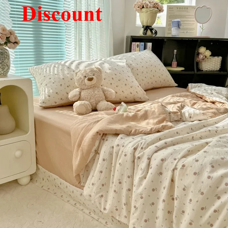 

Cloud-feeling double-layer yarn summer quilt air conditioner quilt four-piece set soft small fresh machine washable