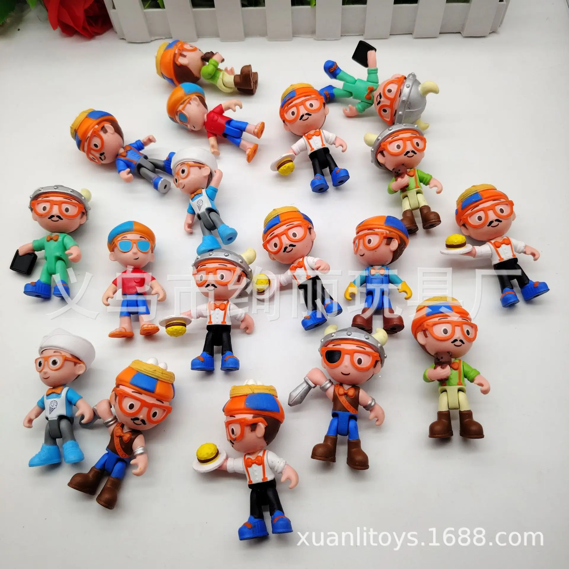 3pcs Multiple children's educational movable doll action figure models, a gift from parents to children