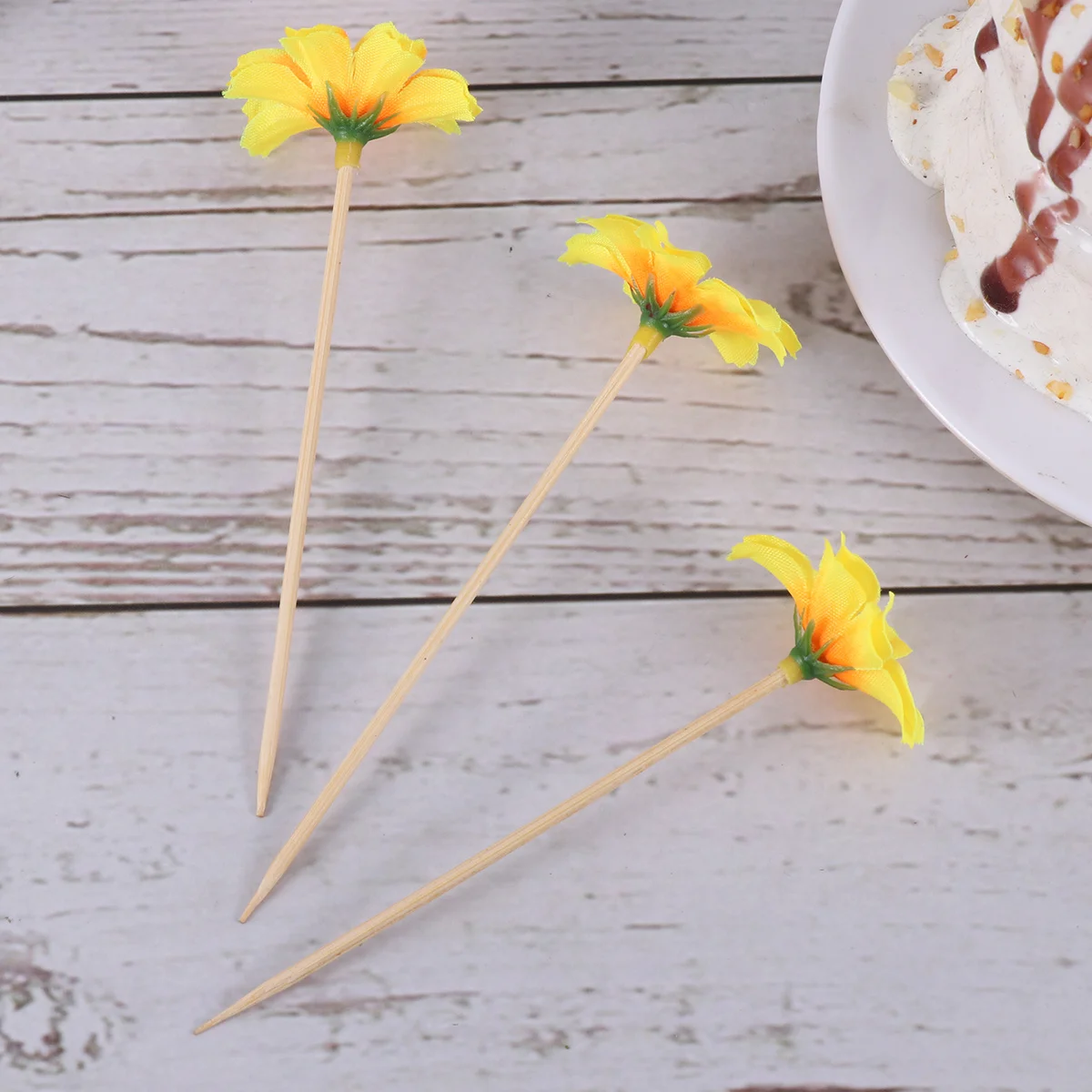 

40pcs Cake Decorative Picks Bamboo Food Sticks Party Supplies Flower Design Dessert Skewers Bamboo Forks Kitchen