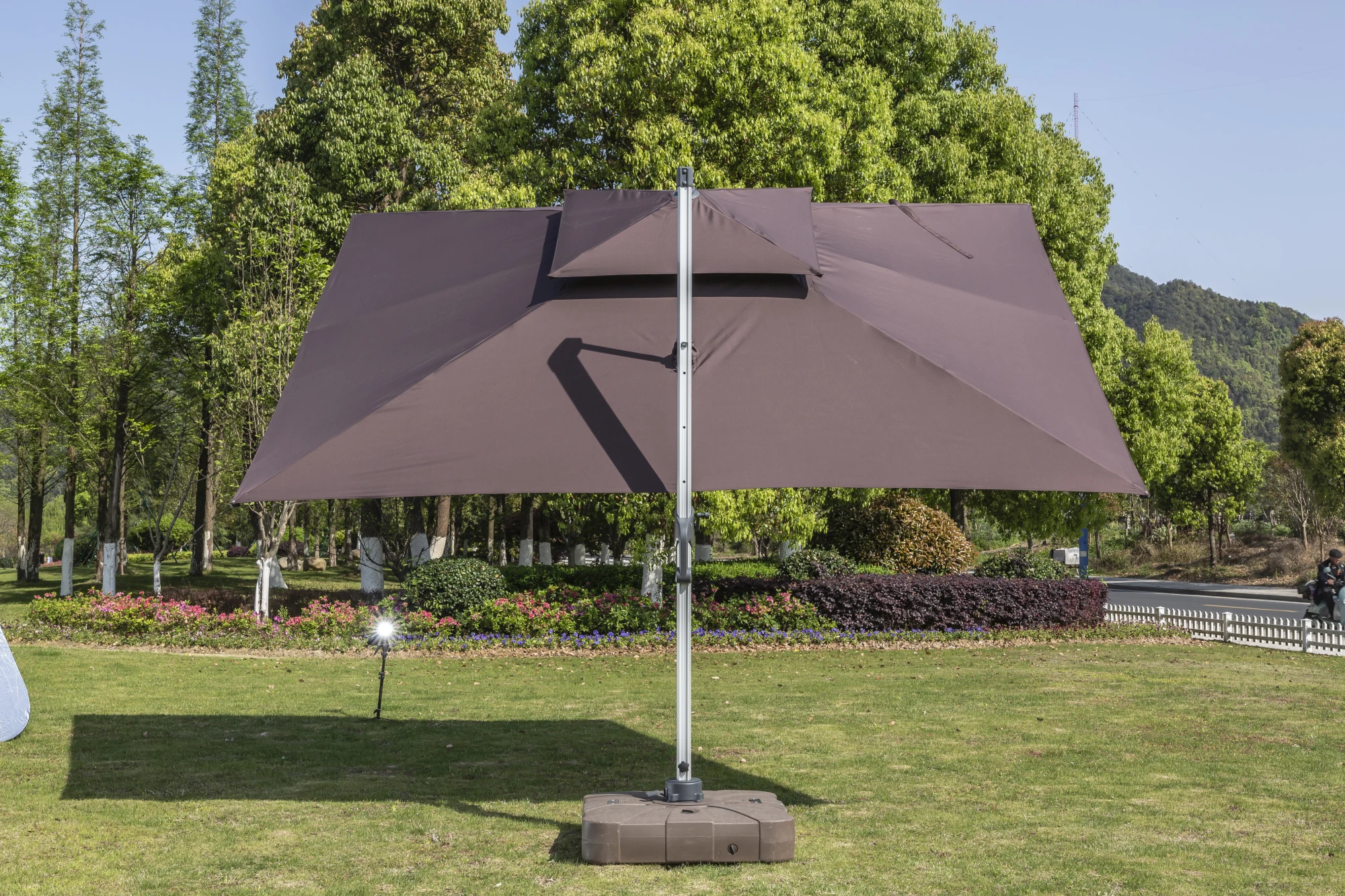 Custom Patio Garden Beach Umbrella Outdoor Furniture Traditional Roman Design for Hotel Use