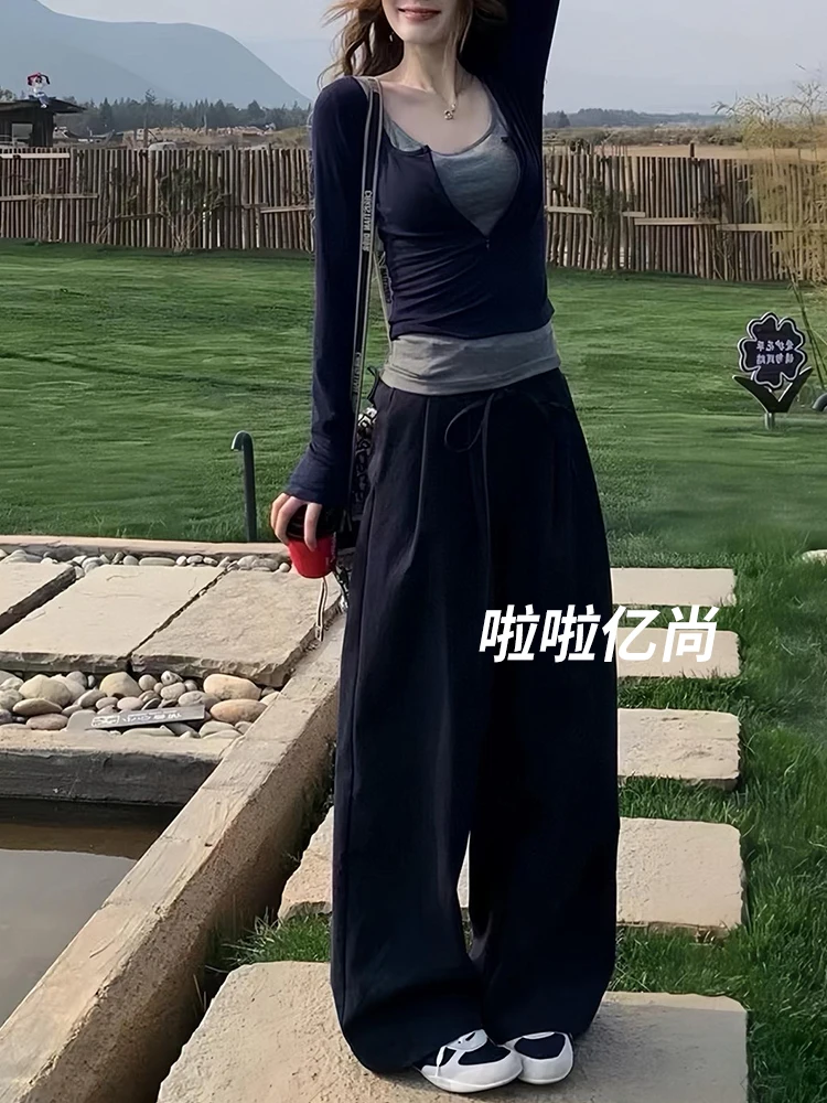 

Korean Style Spicy Girl Casual Sports Set Women's Autumn Slim Fit Outerwear Cardigan Inner Tank Top Wide Leg Pants Three Piec...