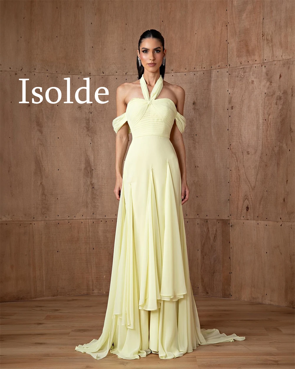 

Модное шифоновое вечернее платье по индивидуальному заказу. Изысканные платья с лямкой на шее и открытыми плечами. Мягкие платья для особых случаев.