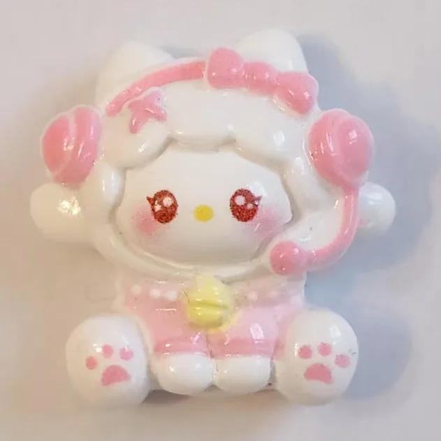 Miniso 座り姿勢 サンリオ diy クリームガム樹脂アクセサリー 手作り携帯電話ケース ヘアクリップ ヘッドロープ ジュエリー素材