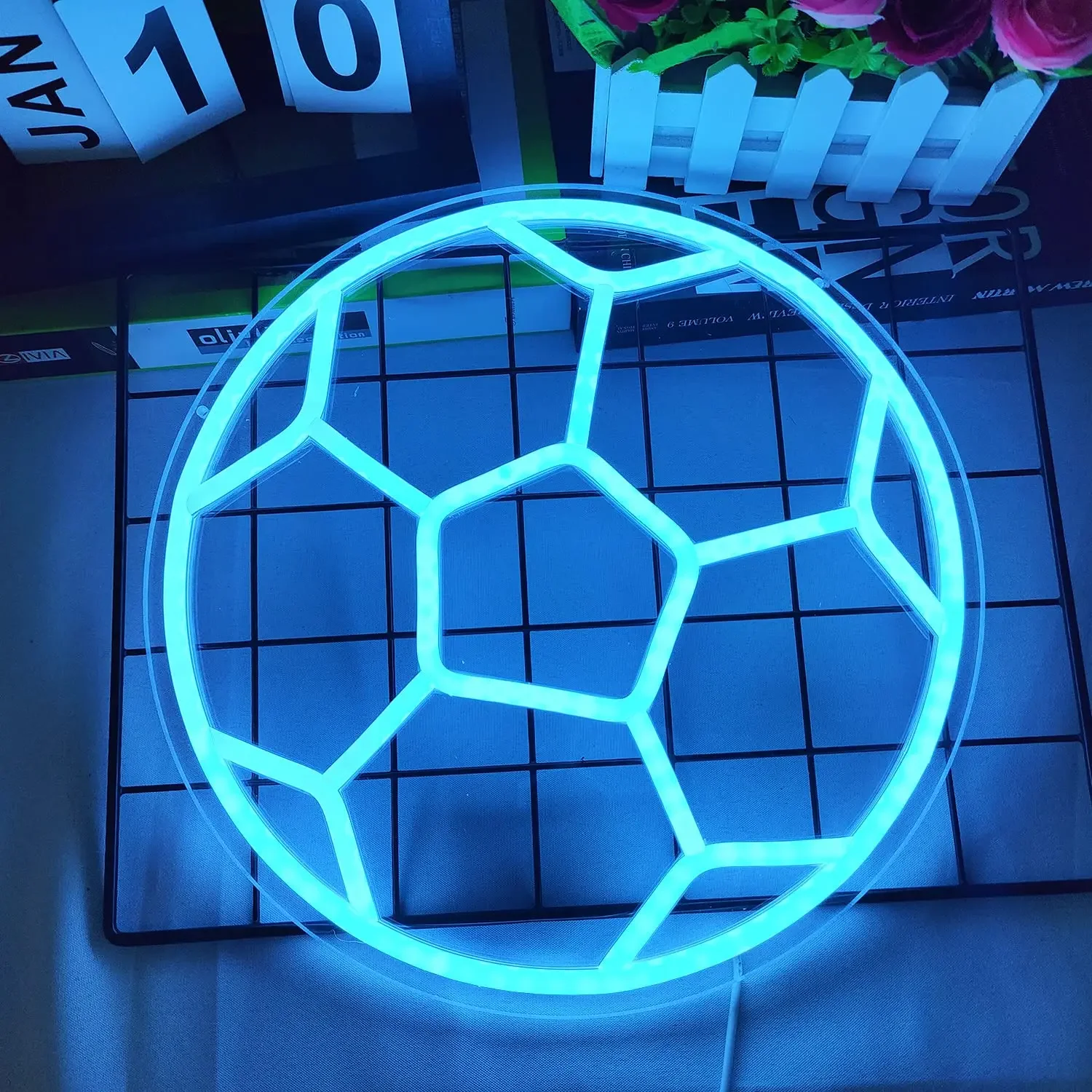 

Soccer LED Neon Sign USB Dimmable Neon Light Sign for Gameroom Bedroom Bar Livingroom Birthday Party Gift Wall Decoration