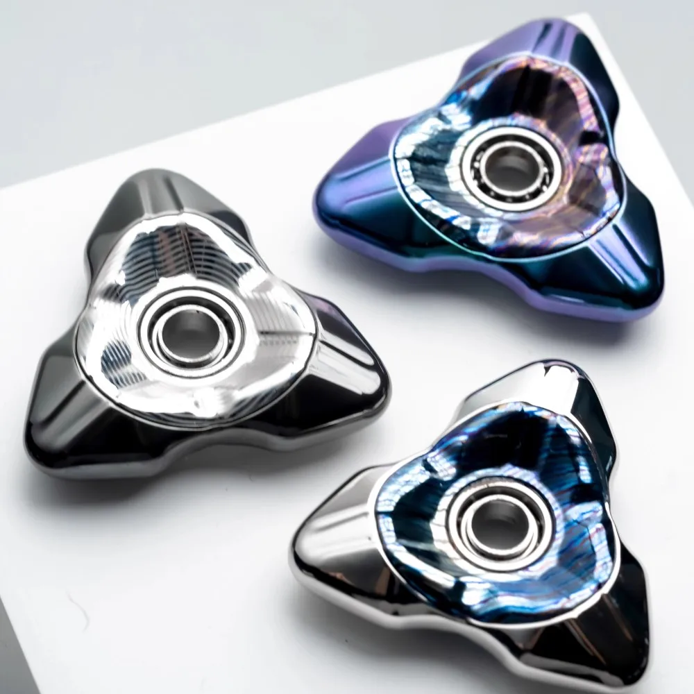 NOVO EDC ランボウルトラ 3 ブレード フィジェット スピナー 抗ストレスおもちゃ メタル オフィス デスク アクセサリー ストレス解消おもちゃ