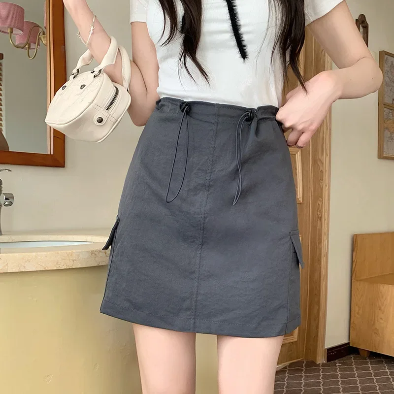 

The new summer hot girl style high-waisted design versatile cargo skirt looks slim drawstring cargo skirt