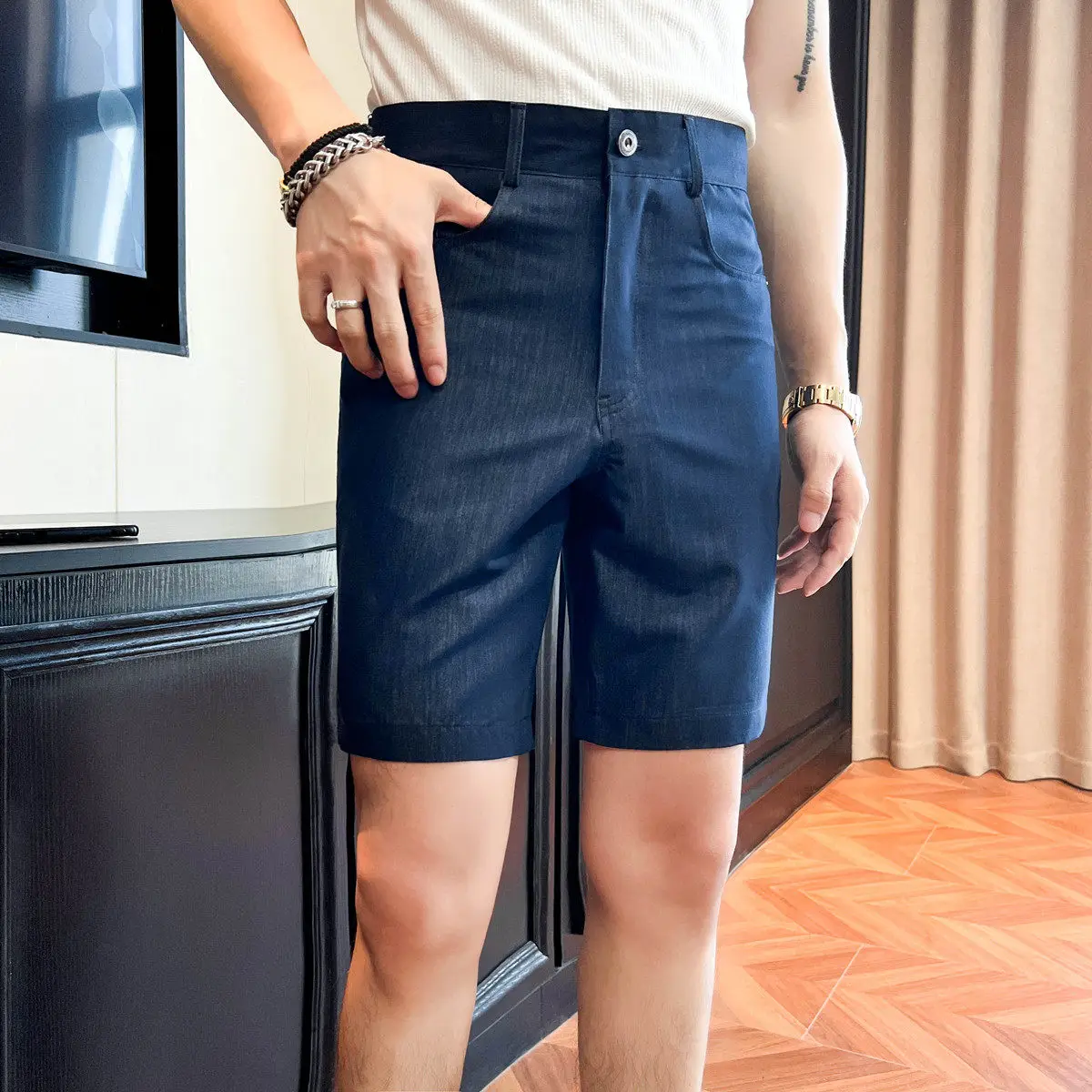 

Summer Slim Fit Casual Shorts Men's Retro Denim Five Quarter Pants Versatile Casual Business Pants Comfortable Men Clothing
