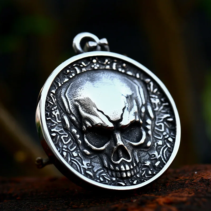 BEIER 2022 Unique Design  Stainless Steel Skull Round  3D Pendant For Men Punk Hip Hop  Halloween Jewelry Wholesale Gift