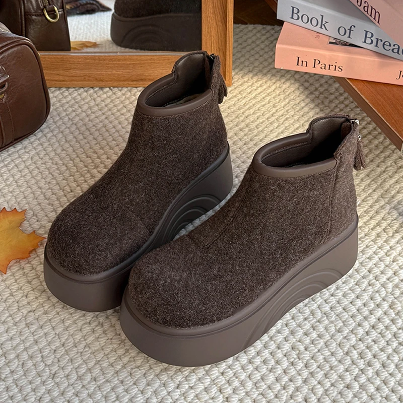 

Women Paltform Fur Snow Boots Flats Sport Shoes Casual Ankle Boots 2025 Winter Trend Short Plush Cotton Shoes Chelsea Botas Lady