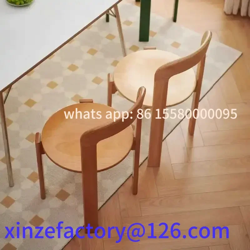 Sedia da pranzo nordica personalizzabile in legno massello, seduta domestica impilabile, ristorante colorato di lusso a LED