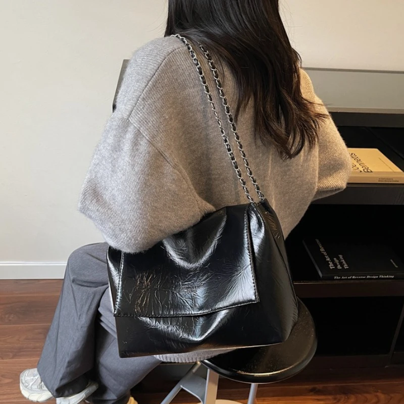 1pcs Vintage Distressed PU Chain Crossbody Bag Soft Leather Large Multi Pocket Casual Women Shoulder Bag