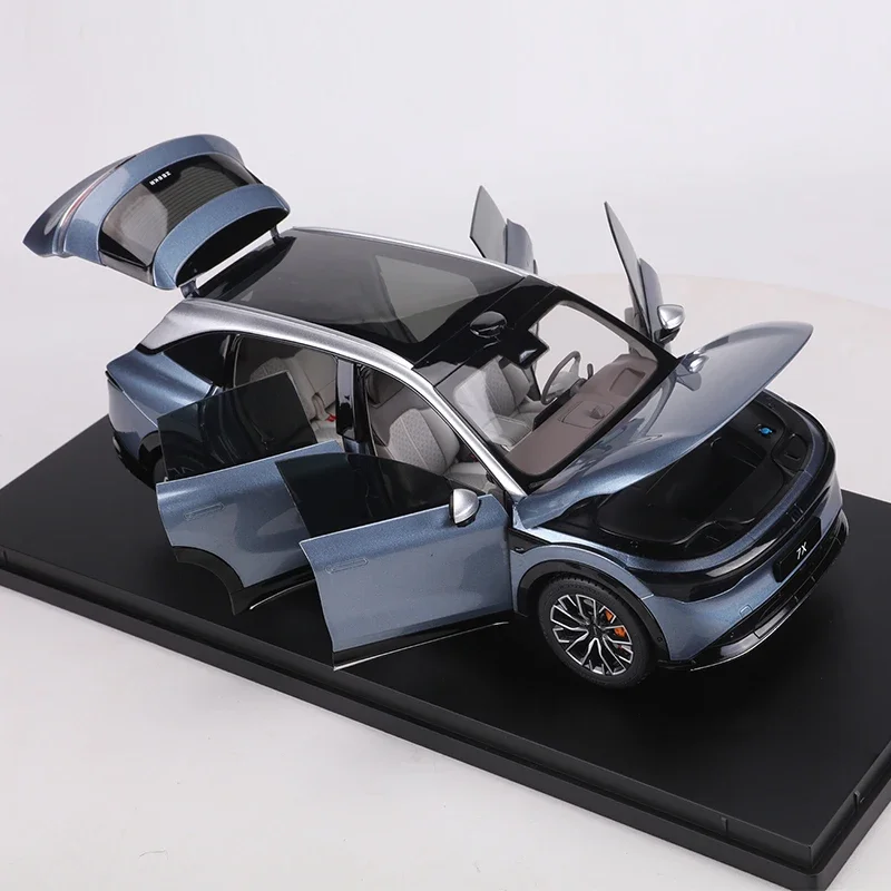 

Diecast 1:18 ZEEKR 7X Alloy Model Car Vehicle Car Model High Simulation Collection Gift
