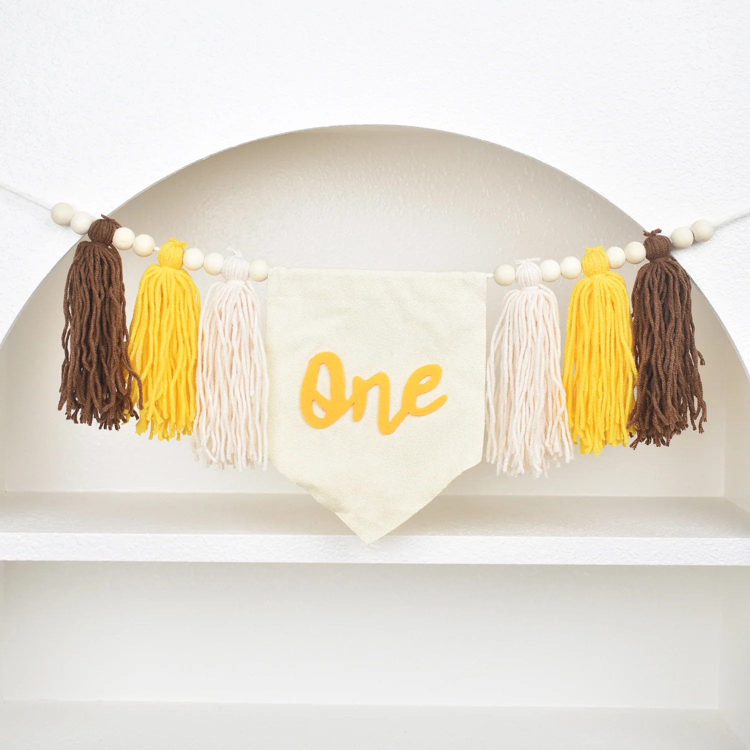 

1st Birthday Wall Hangings High Chair Banner Party Decoration for Girl Baby Shower Pink Room Decorative for Kids Bedroom Gift