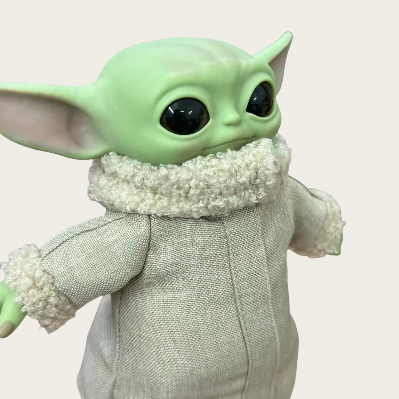 Star Wars Plush Toy 6-Inch/17cm 11-Inch/28cm Cloth Yoda Baby Mandalorian Character Collectible Figure Keychain Pendant Gift Toys