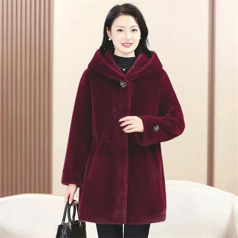 Women Winter Fur Coat New Middle-aged Mother Long Thicken Warm Faux Fur Outerwear High End Female Fox Fur Collar Jacket