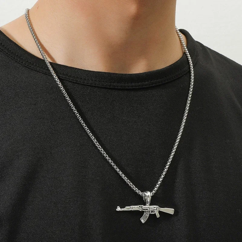 Fashionable and Domineering Ak-47 Submachine Gun Pendant Necklace Suitable for Men\\\'s Personalized Hip-Hop Rock Punk Jewelry