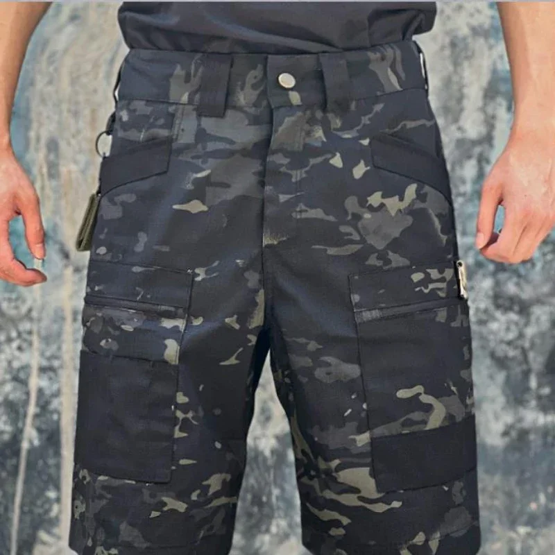 2024 Hot Outdoor Training Camouflage Shorts Mens Summer Elastic Multi Pocket Tactics Middle Pants Combat Quarter Pants