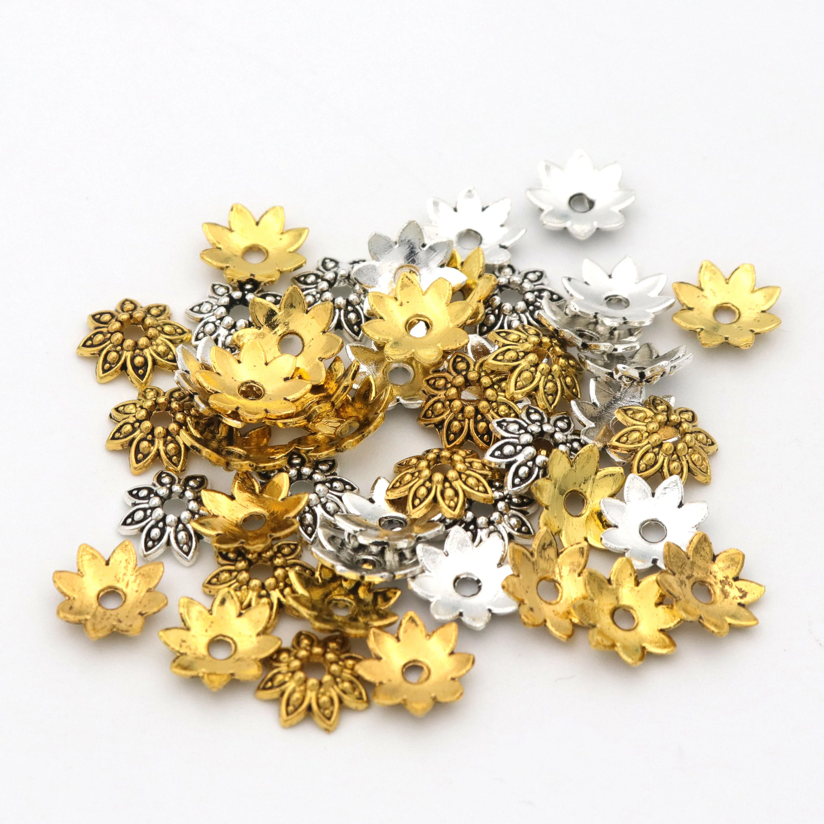 

100Pcs 8 Petals Flower Loose Sparer End Bead Caps for Jewelry Making Diy Finding Bracelet Accessories Component Wholesale Supply