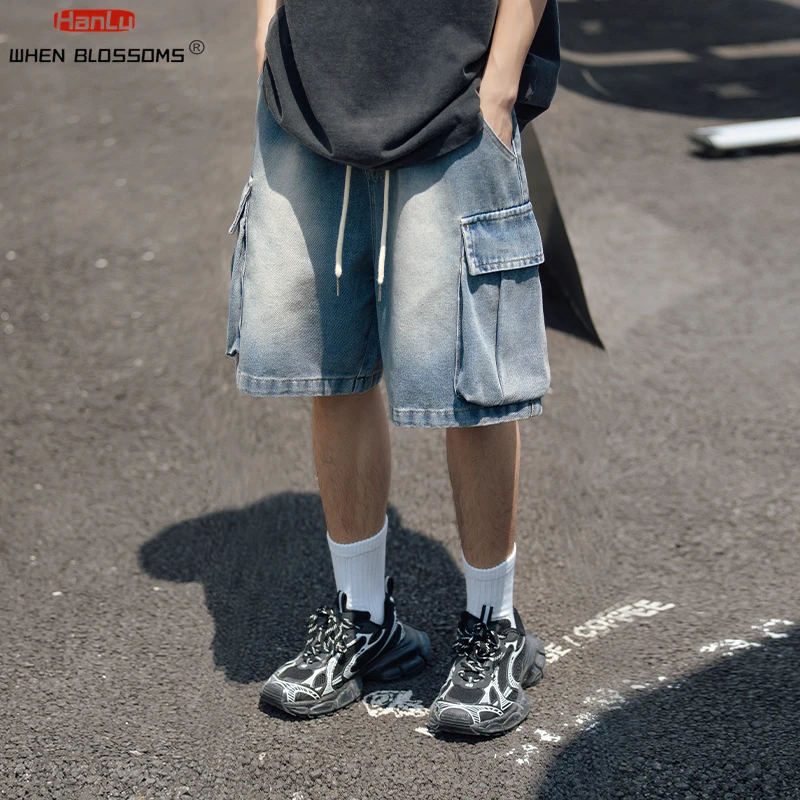 2024 Summer New Men\'s Cargo Jean Shorts Korean Street fashion large pocket Denim Shorts Knee Length Wide Leg Shorts Y2K Clothing