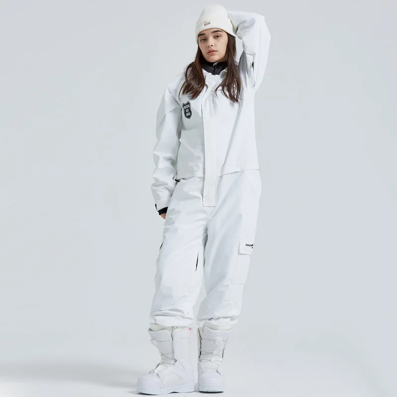 

2024 one piece ski suit snow winter wear baggy pocket zipper sportswear luxurious ski suit waterproof