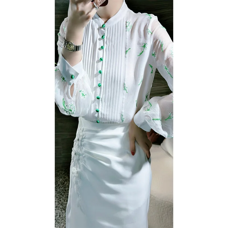 2023 New Summer Style Celebrity Exquisite Embroidered Organ Pleated Lantern Sleeves Solid Color Versatile Oversize Women's Shirt