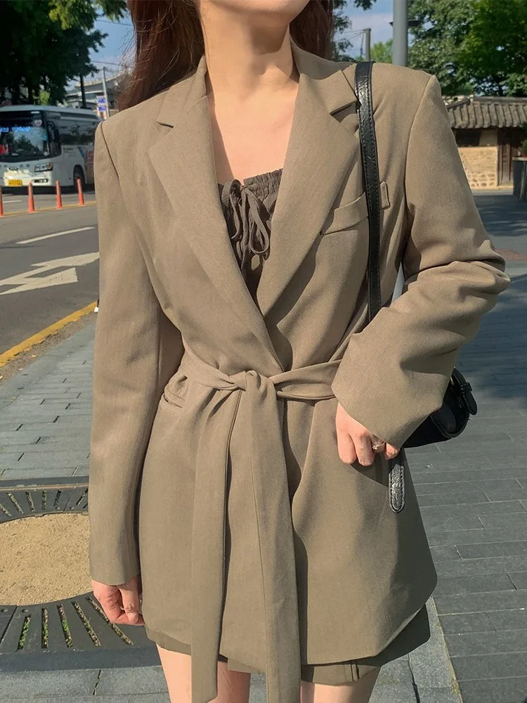 

Повседневный костюм с подвесным галстуком в стиле ретро, женский шикарный осенне-зимний новый высококачественный корейский костюм для поездок на работу