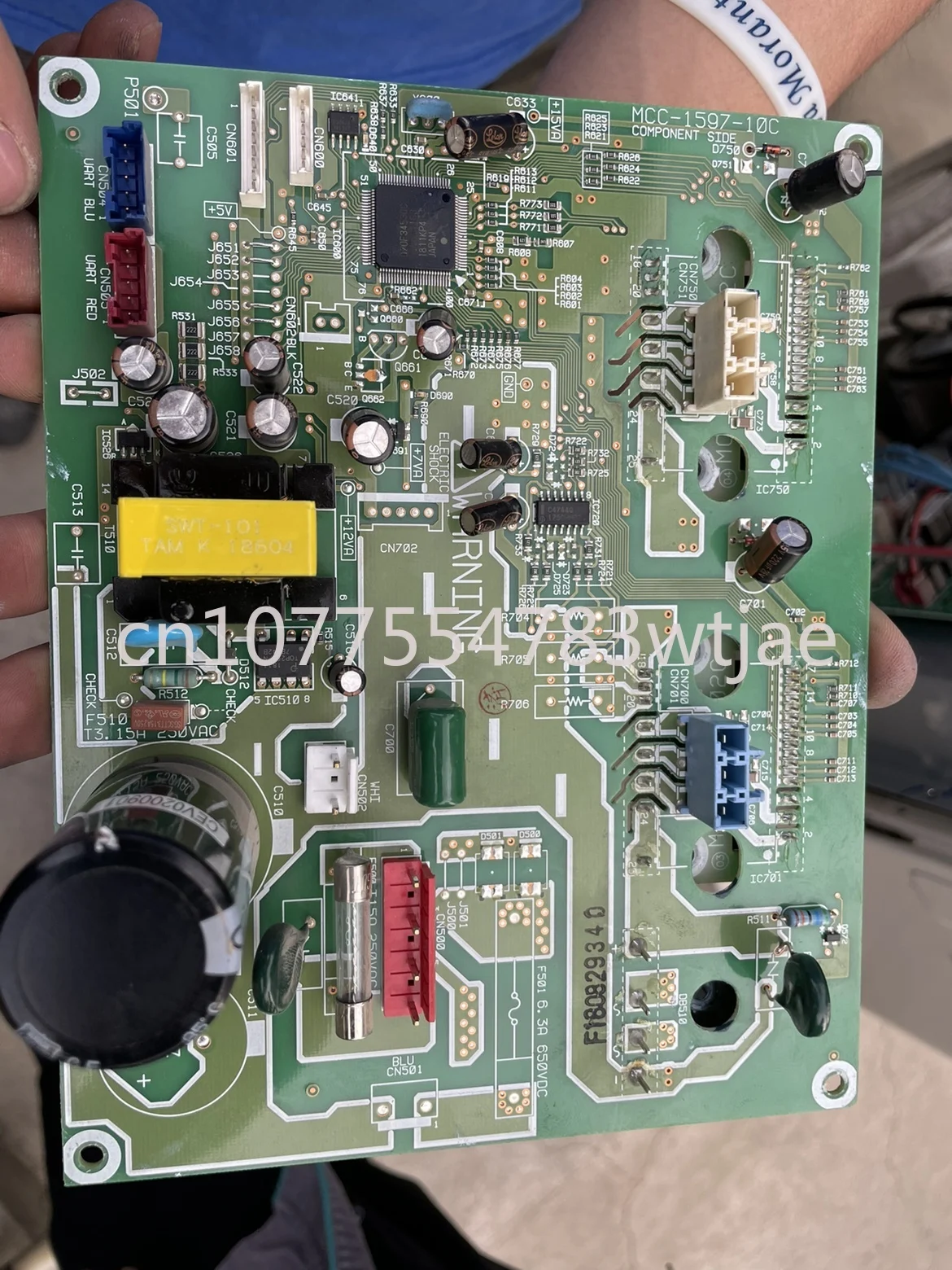 

Applicable to Toshiba Central Air Conditioning Fan Variable Frequency Board MCC-1597-10C Fan Module Board Driver Board