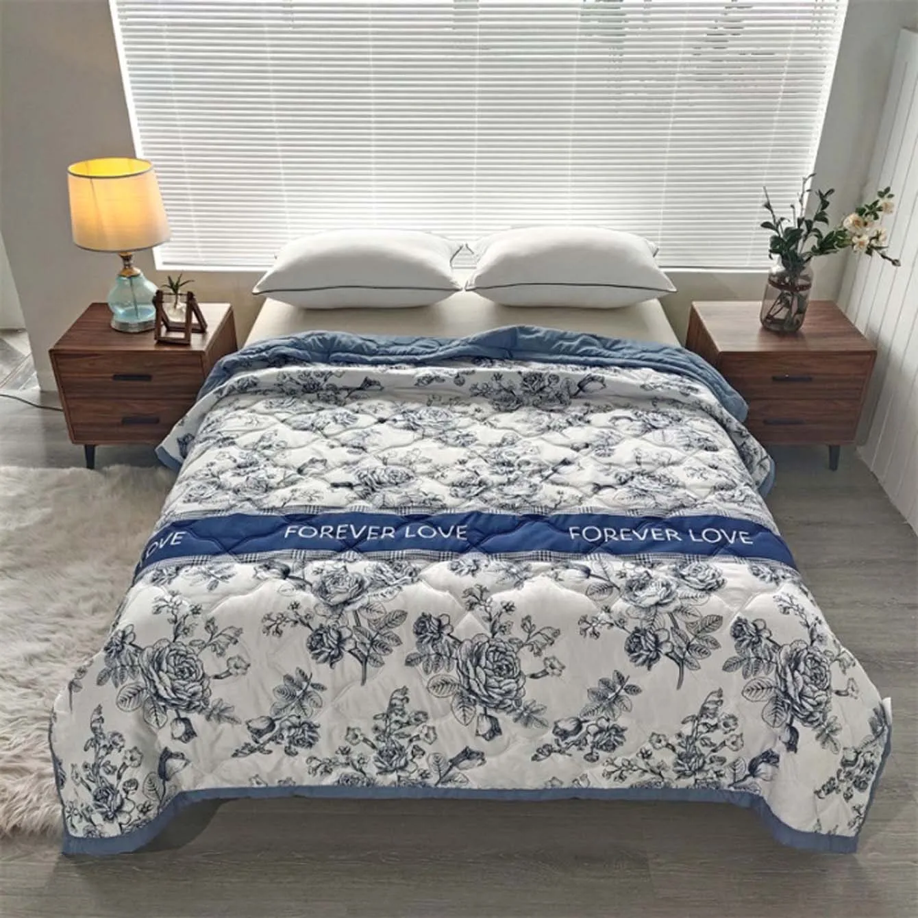 A washed quilt core, ground wool printed quilt, can be washed by washing machine, home bed products single and double quilt core