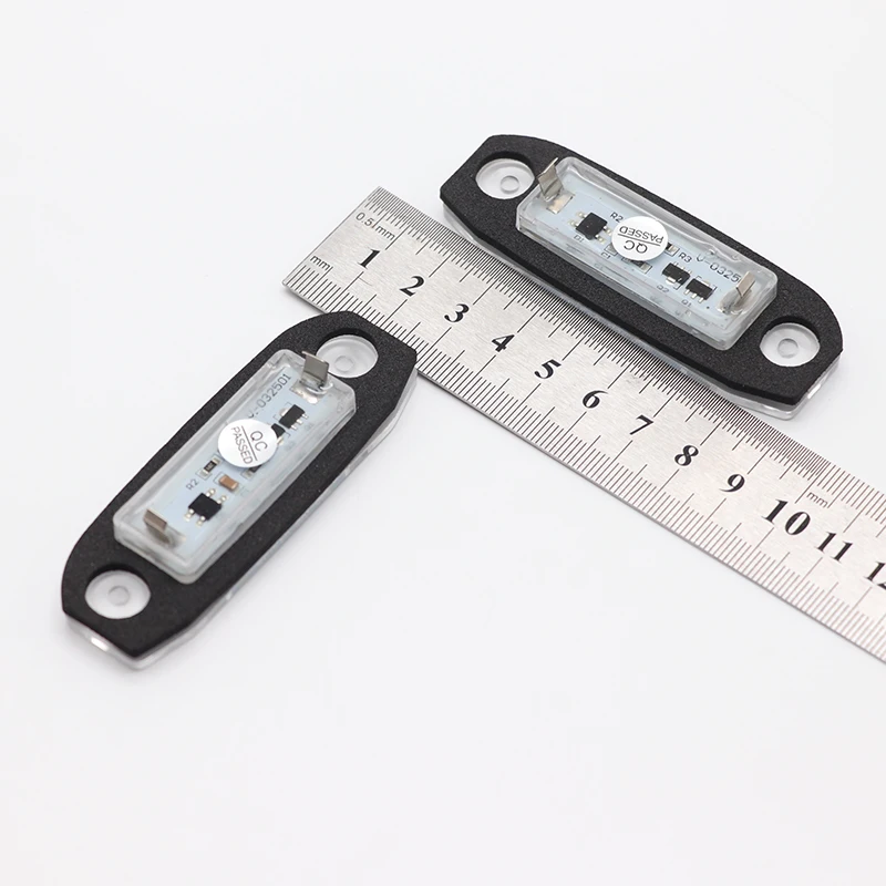 Pair Of 18-LED White License Plate Lights For Volvo S60, V60, XC60, XC70, S80