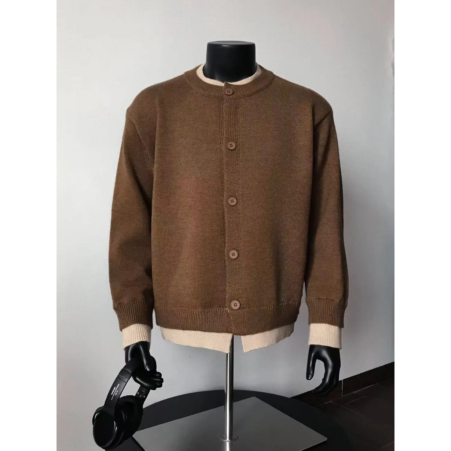 

Autumn Winter Large Size 250 Pou Color Blo Splice Fake Two-Piece Open Cardigan Sweater Men's Base Knitted irt Couple's...