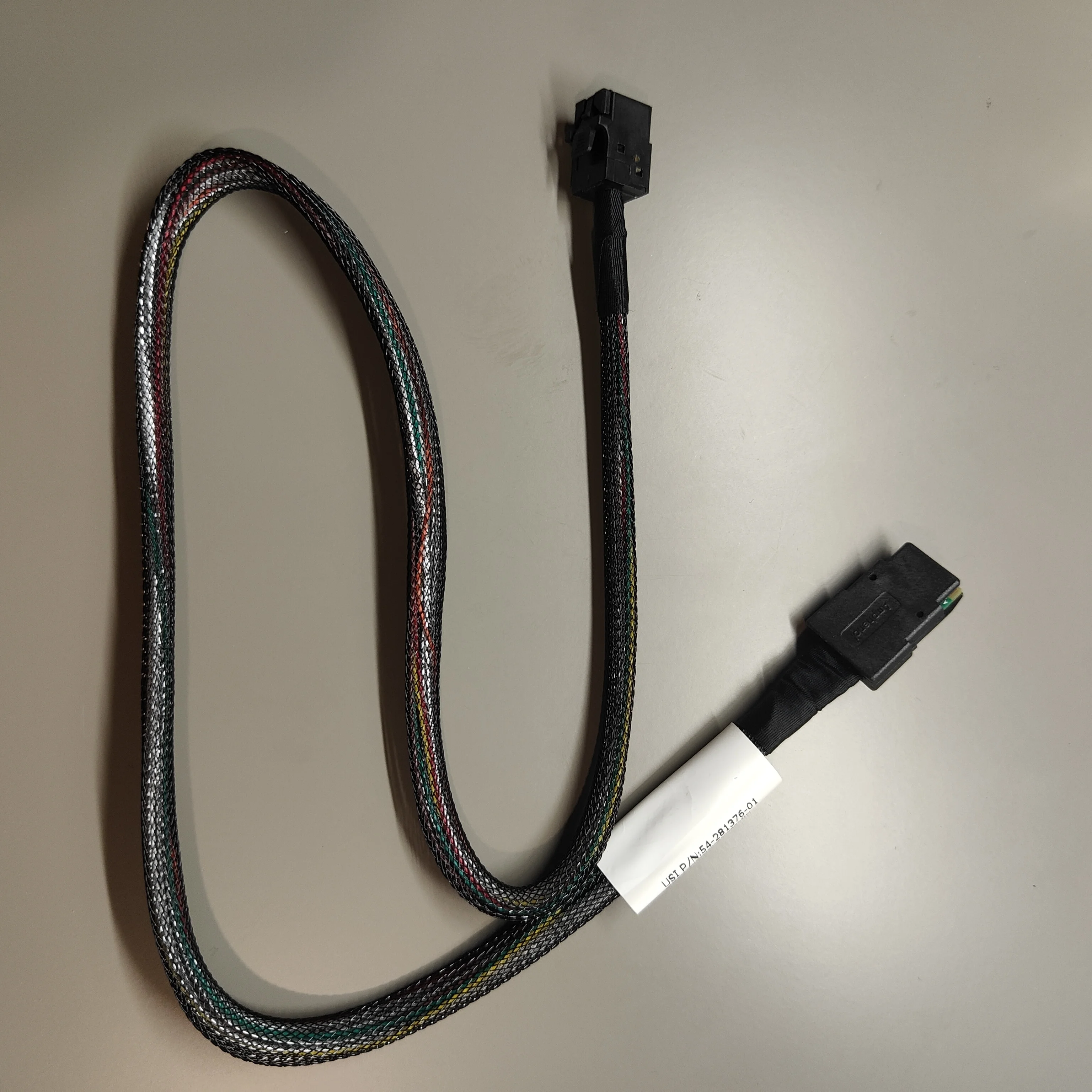 brand new for Lenovo 00FC912 Mini-SAS cable 650mm