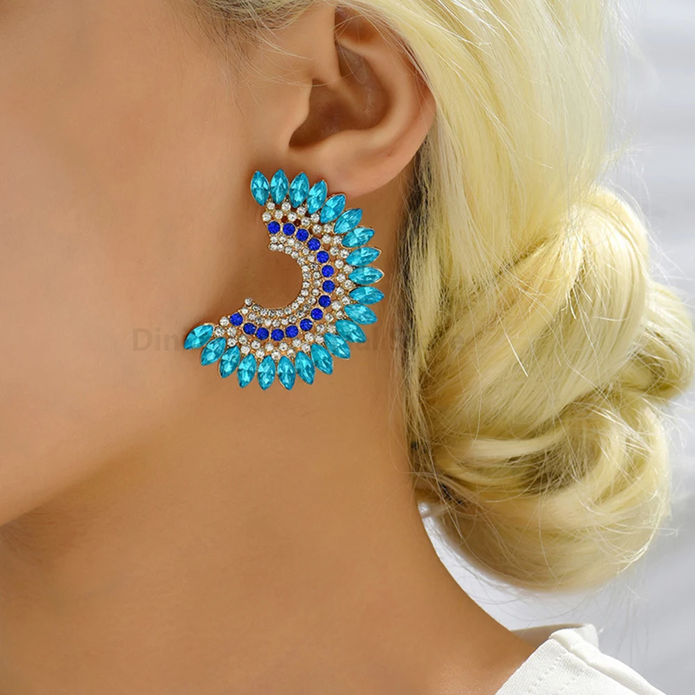 Fashion Unusual Bri… - image