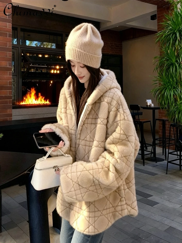 شتاء جديد الراقية موضة تقليد فرو المنك غير النظامية منقوشة سميكة معطف فضفاض كم طويل عادية مقنع سترات من الفرو #3