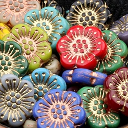 2Pieces 18mm Czech Pressed Flower Opaque Glass Beads Varies Colors Handmade High Quality Jewelry Making for DIY (CGB-C)