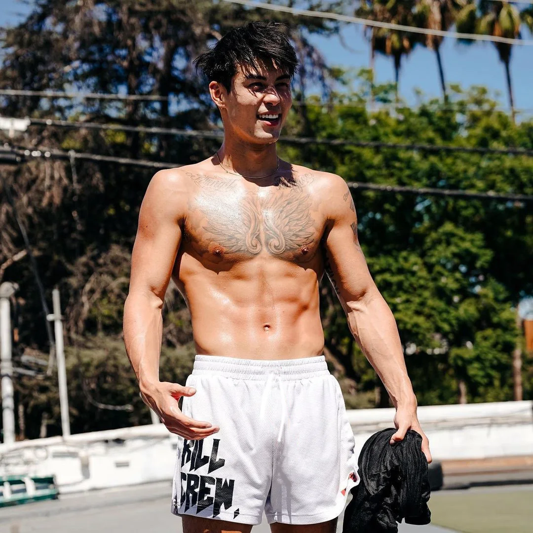 

2025 Fashion Brand Men Shorts Sports Training Muscle Breathable Sports Print Retro Trendy Shorts Quick Drying Summer Shorts Pant