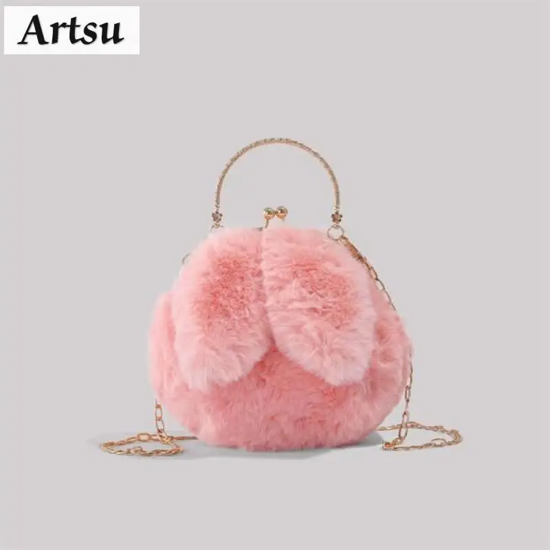 

2024 Women's Shoulder Bags New Fashion Winter Plush Bag Leisure Versatile Crossbody Bags Solid Color Niche Mao Mao Small Bag ﻿