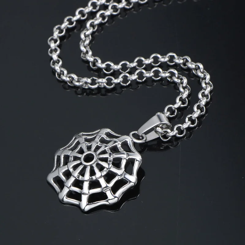 

Personalized fashion spider web pendant pendant, titanium steel dream net necklace, trendy men's and women's sweater chain