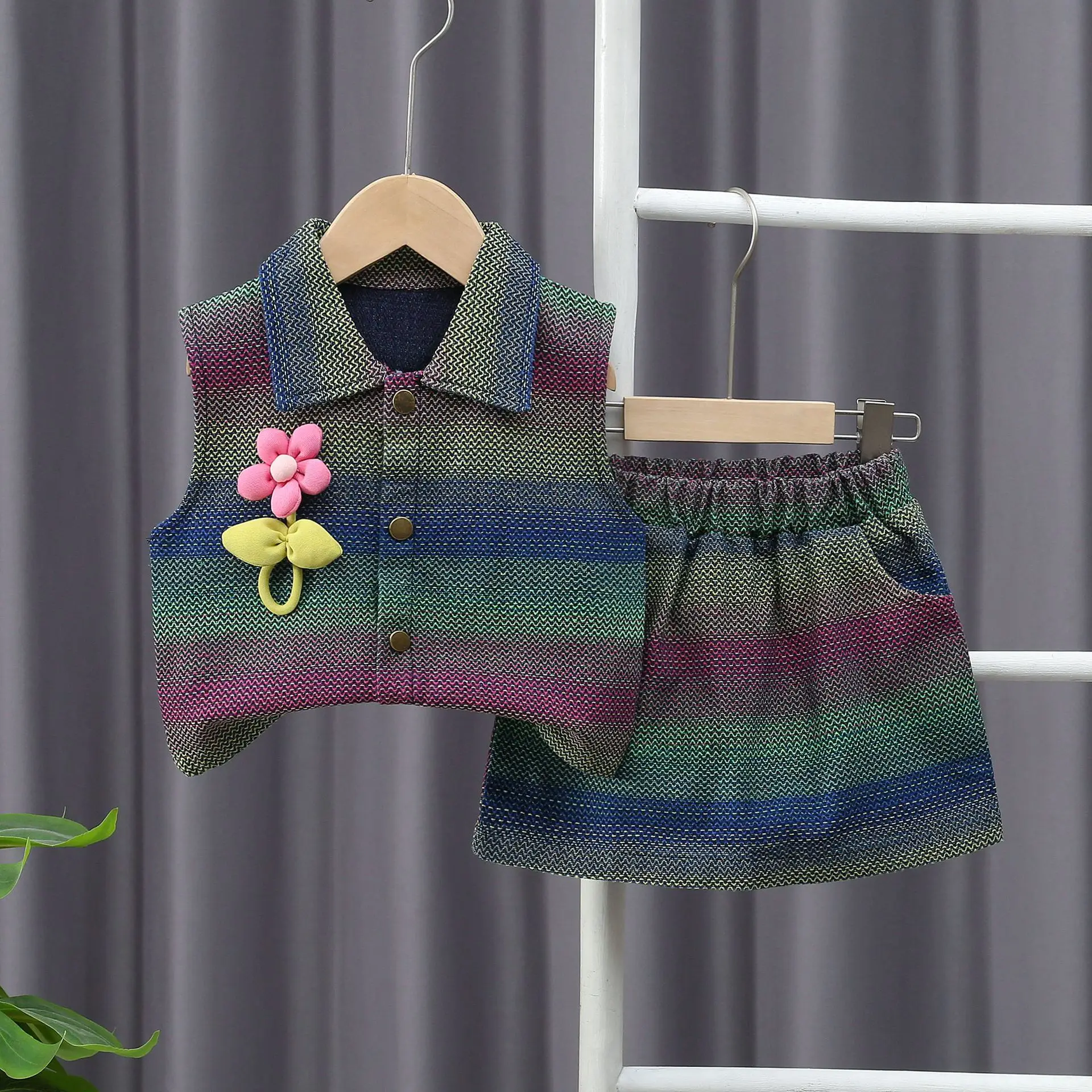 

Комплекты одежды для девочек, лето 2025 г., детские модные рубашки без рукавов, юбки, костюм из 2 предметов для ребенка, наряды для дня рождения, детей 5 лет