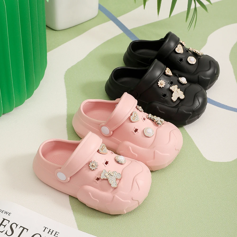 New Children's Slippers Boy Girl Garden Shoes DIY Flower Design Summer Beach Slippers Soft Anti-Slip Comfort Hole Sandals