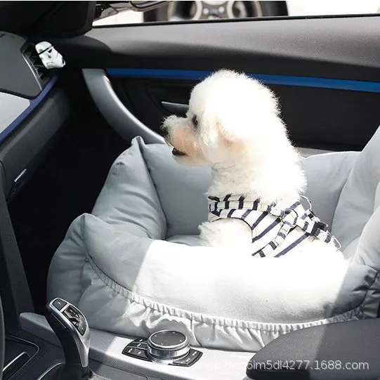 Cama plegable para perros en el coche: viaje semicerrado - imagen 5
