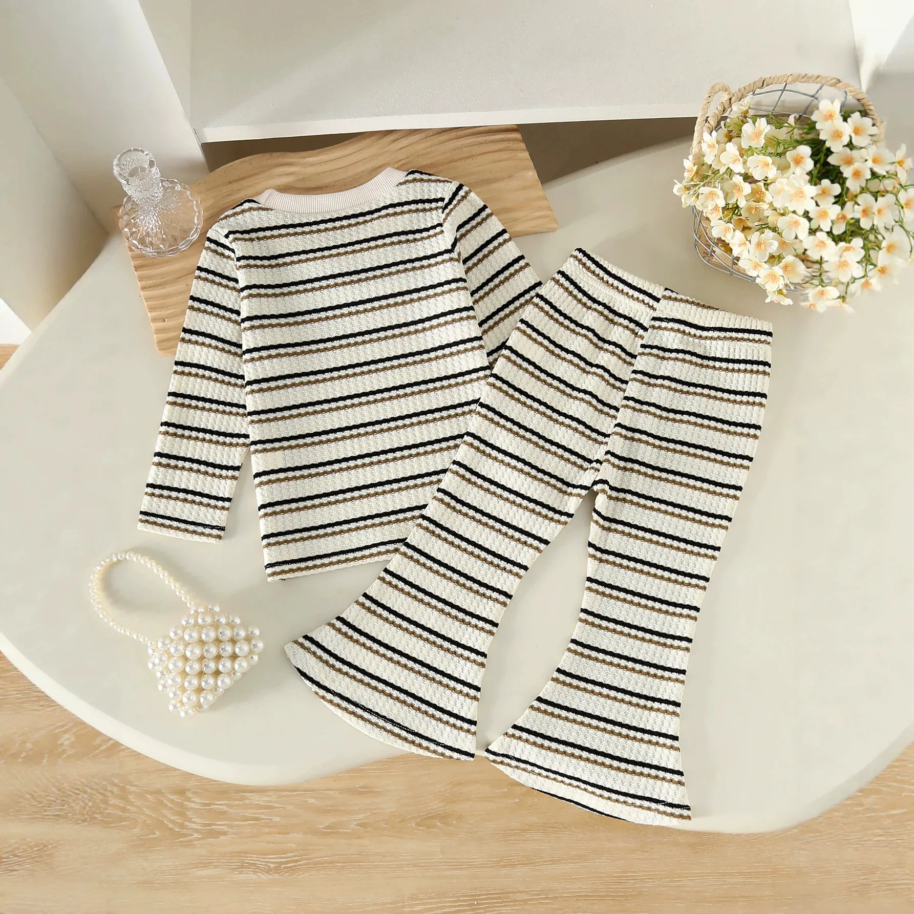 Bear Leader Spring and Autumn Korean Girls Clothes Striped Round Neck Long Sleeved Top + Micro Flared Pants Kids Two-piece Set