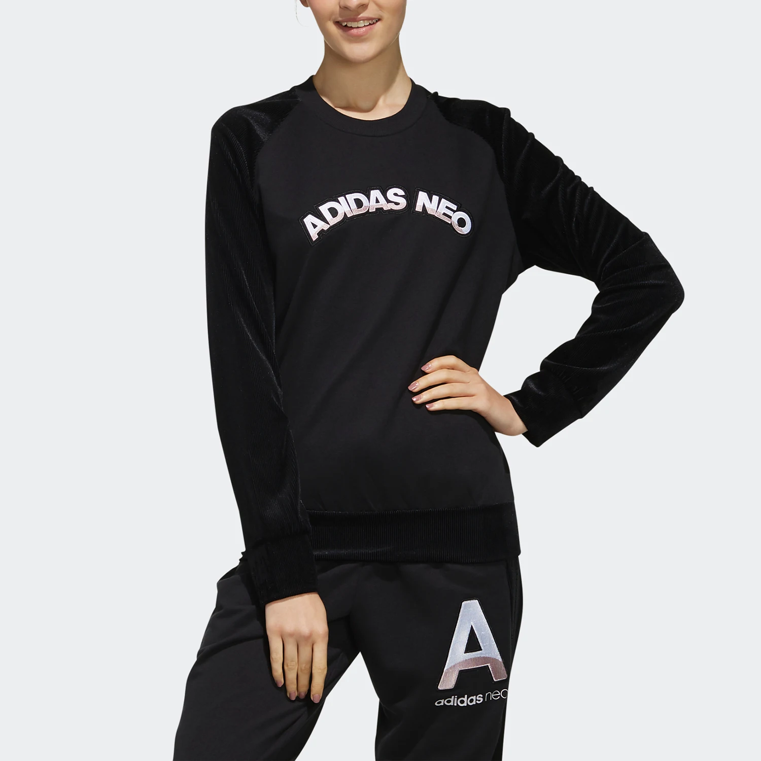 

Женская повседневная свободная трикотажная толстовка с капюшоном Adidas Authentic NEO EI4274