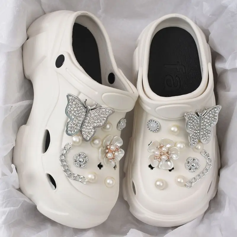 

Women Summer EVA Clogs Thick Sole Platform Sandals with Pearl Rhinestone Slip Resistant Beach Shoes