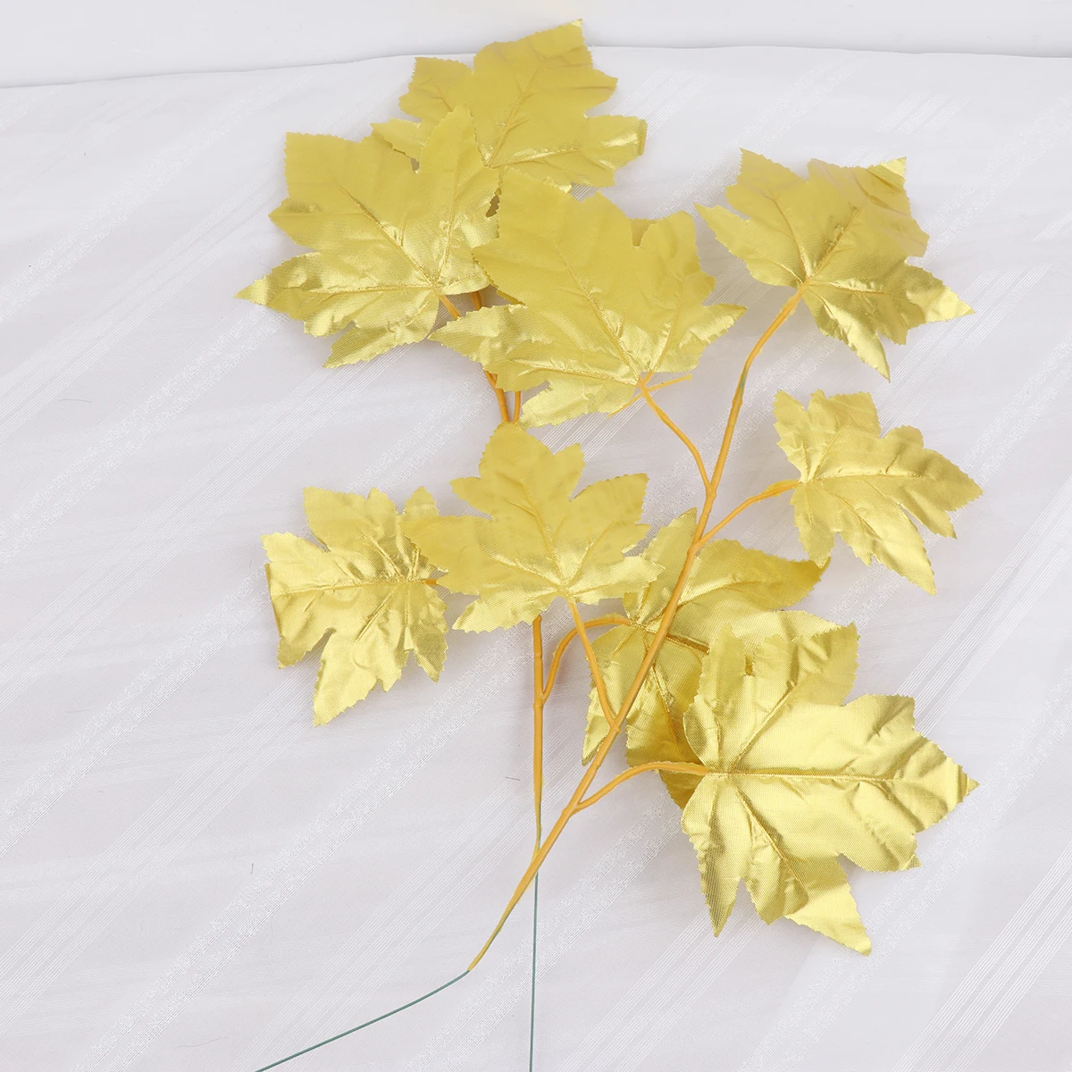 

5Pcs Leaf Branches Realistic Artificial Leaves Wedding Christmas Festival Home Decor Craft Maple Leaves