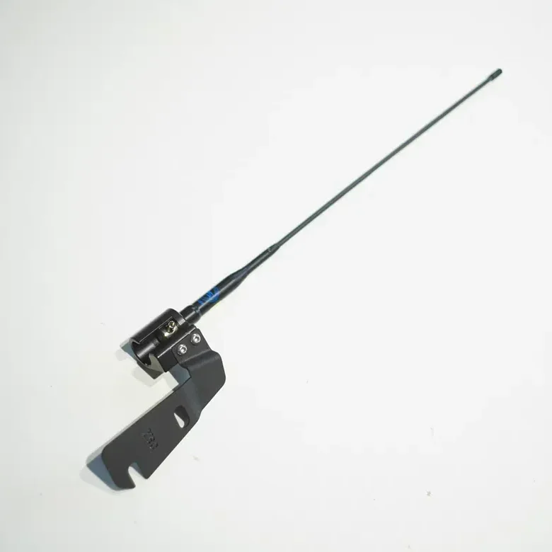 5G Car Antenna for Improved Communication