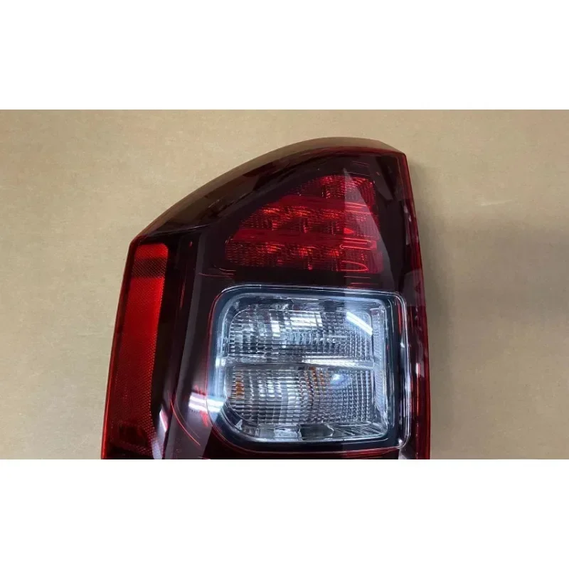 Fit For Jeep Compass,Patriot Tail Light 2014-2017 Left and right 05272927AB 5272927AA 05272927AA; 5272927AB