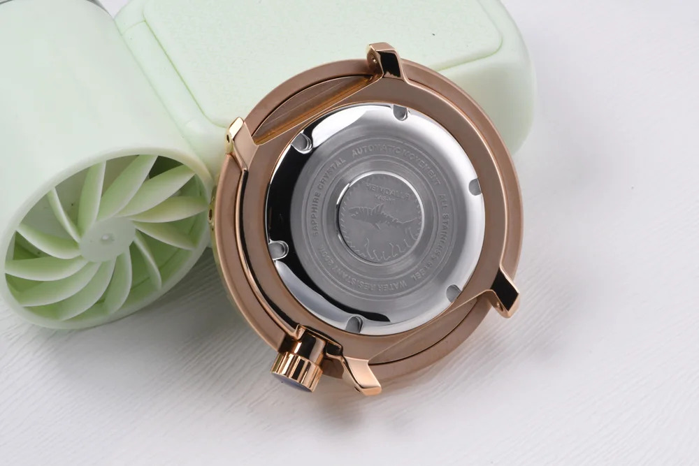 47mm Leuchtendes Uhrengehäuse 4,2 Uhr Edelstahl Saphirglas Taucheruhr für NH35/NH36 Automatikwerk – Detail 4