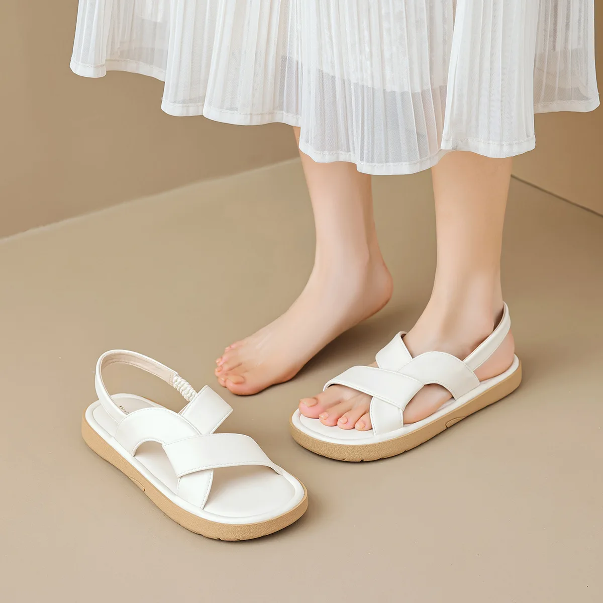

Gorasion Flat Sandals Women Summer Leather Upper Roman Style Sandals Elegant Solid Color Soft Back Strap Ladie's Handmade Shoes