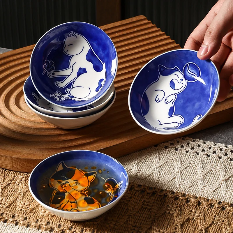YWDL 4pcs Deeper Cat Ceramic Sauce Dish Set Cute Cartoon Soy Sauce Seasoning Household Tableware Dip Dish Sushi Sauce Snack Dish
